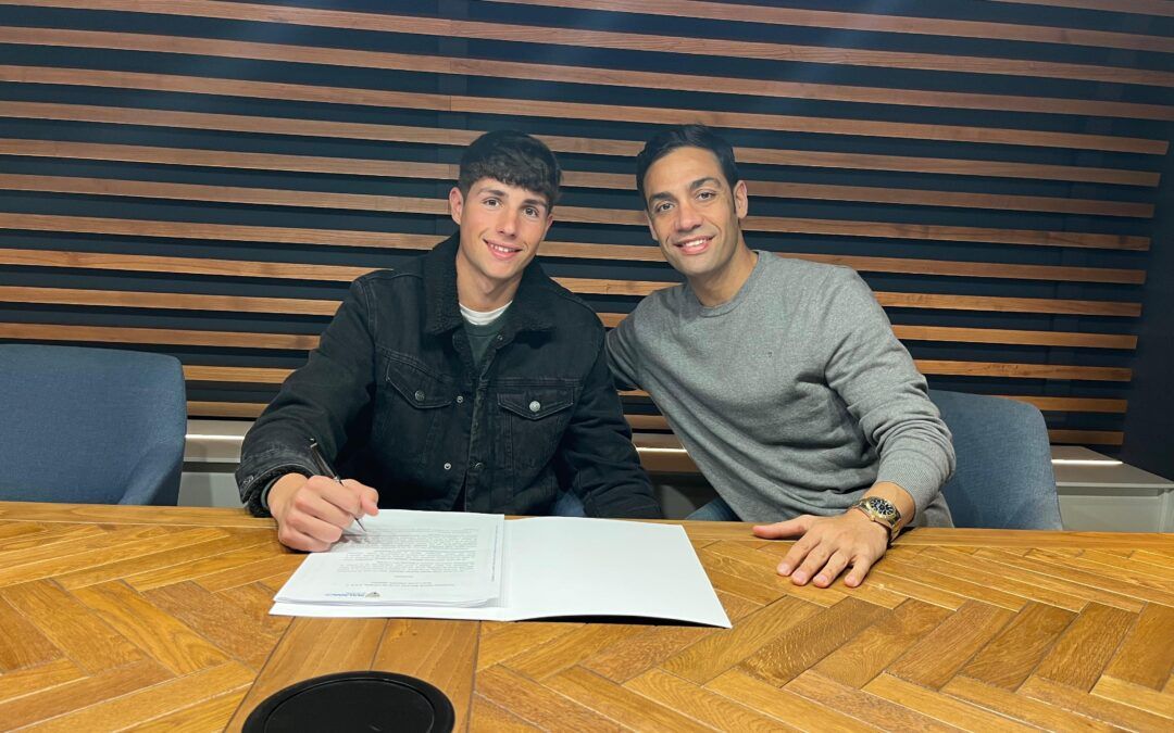 LUCAS JIMÉNEZ renueva con el Málaga CF